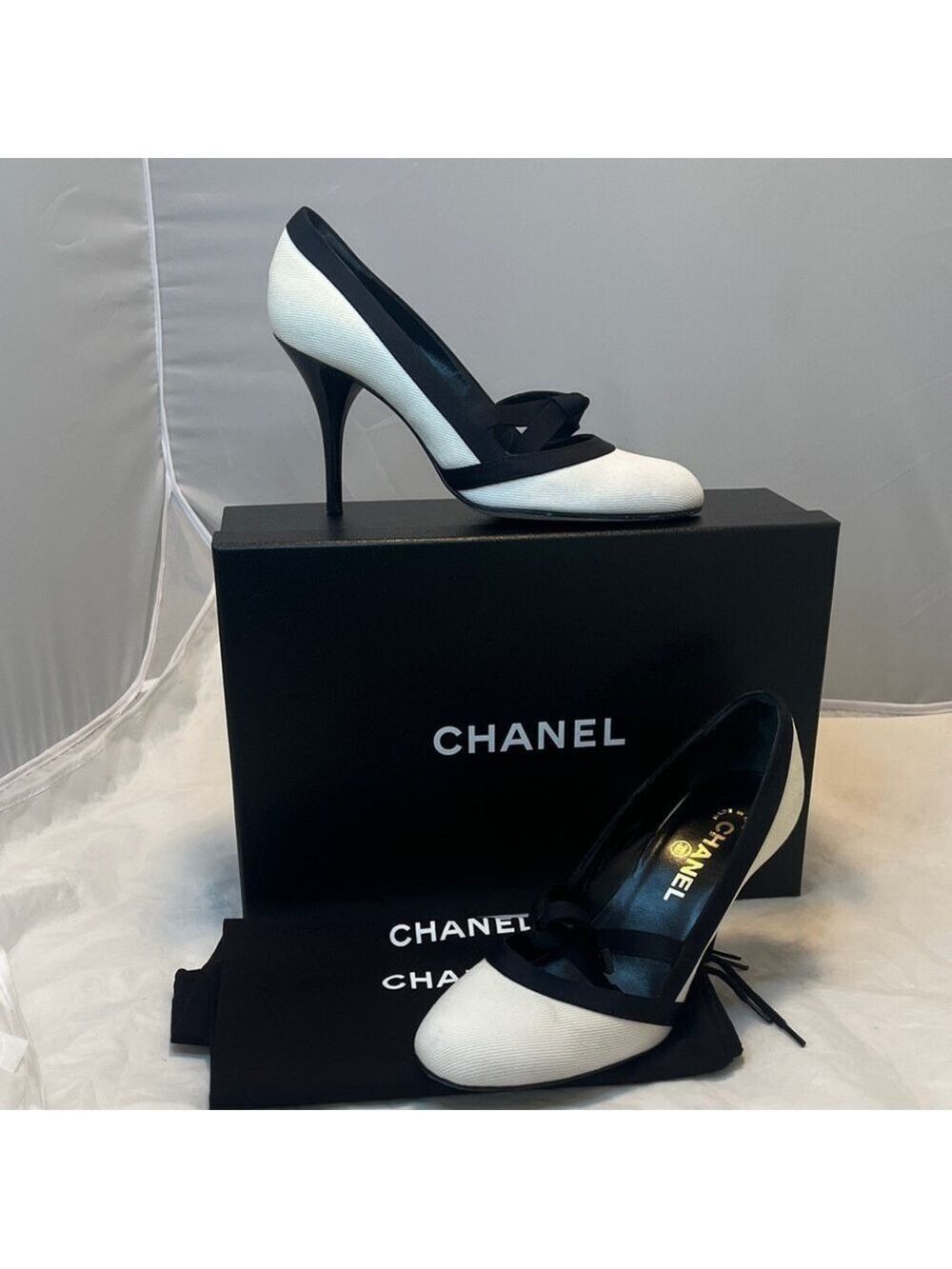 Chanel Interlocking CC High Heel Pumps